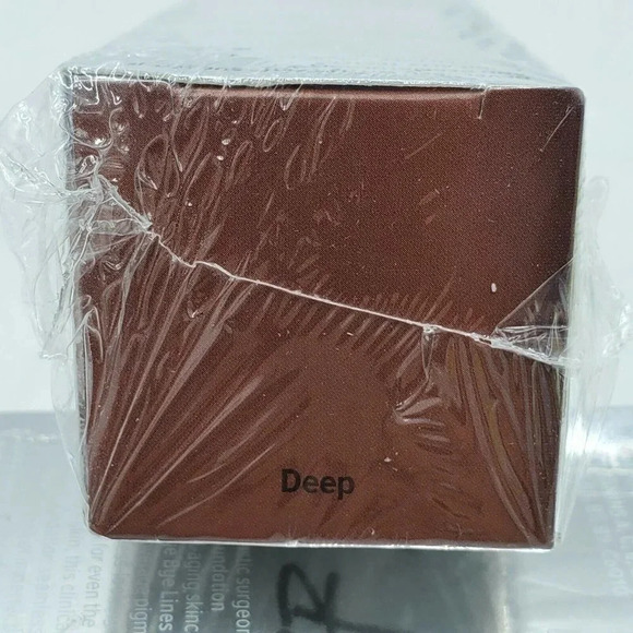 IT Cosmetics Bye Bye Lines Foundation in Deep NEW - Picture 6 of 6